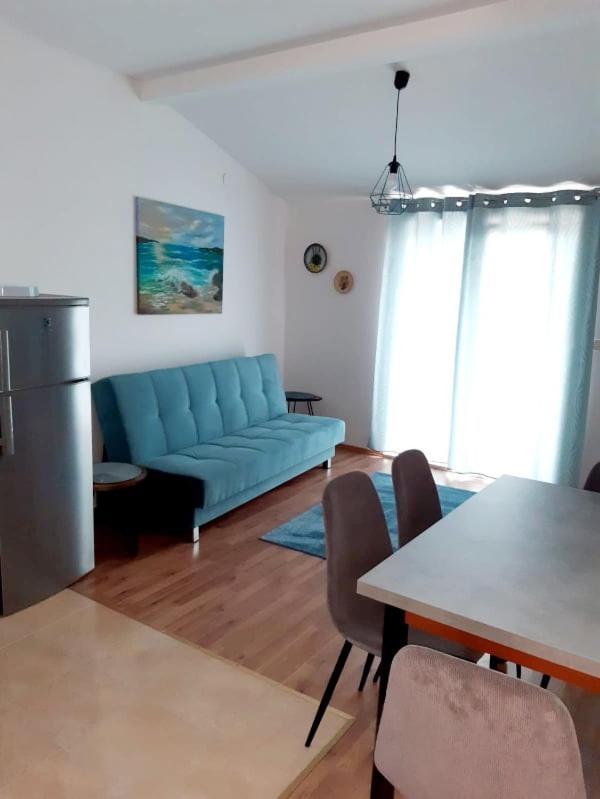 Apartman Sime Tribunj  Exterior photo